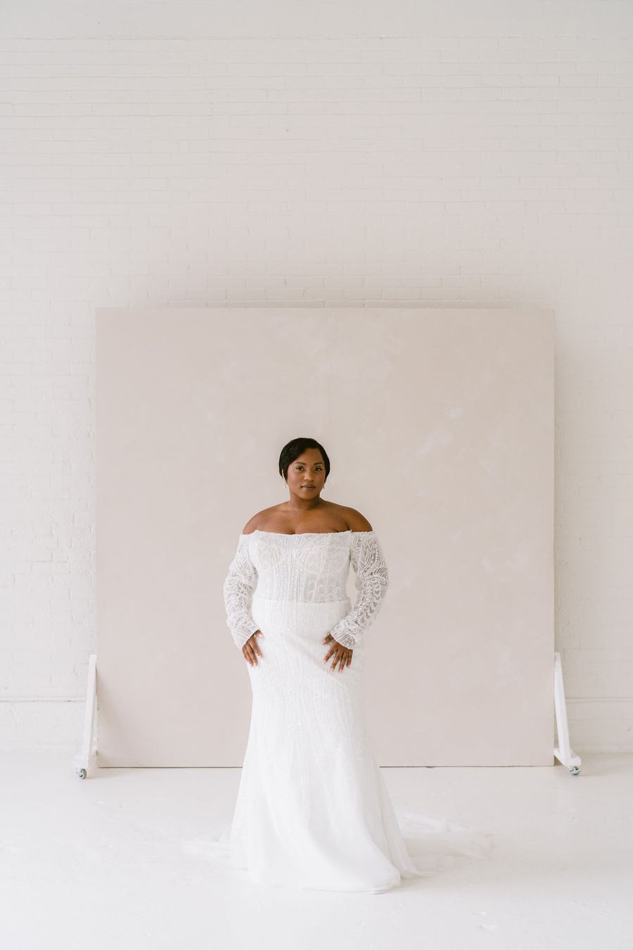 HOLLAND bridal gown