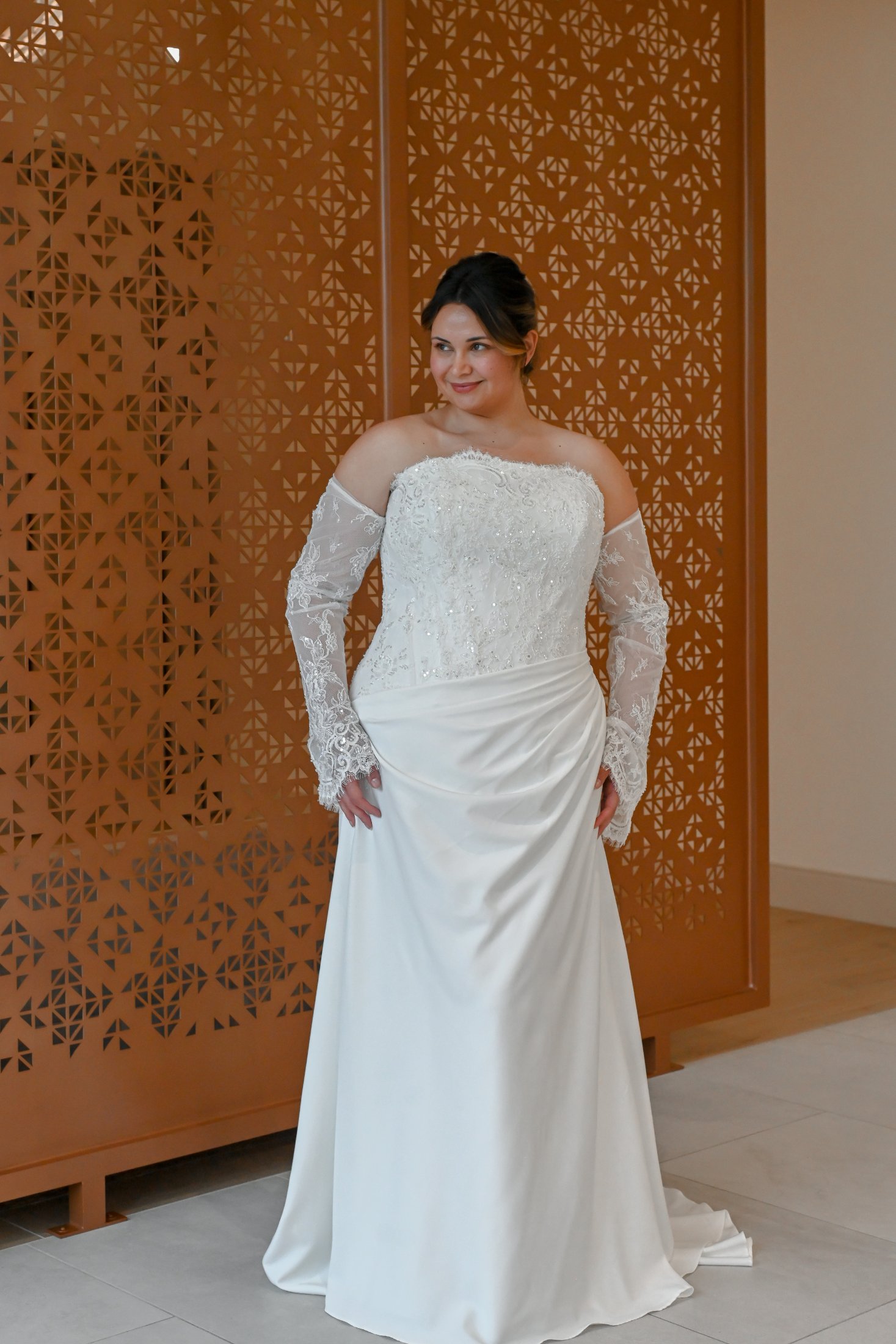 Lisbon bridal gown